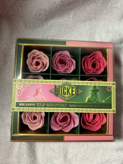 Wicked Rose Scented Tulip Bath Petals