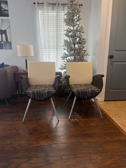 Modern Chair Set
