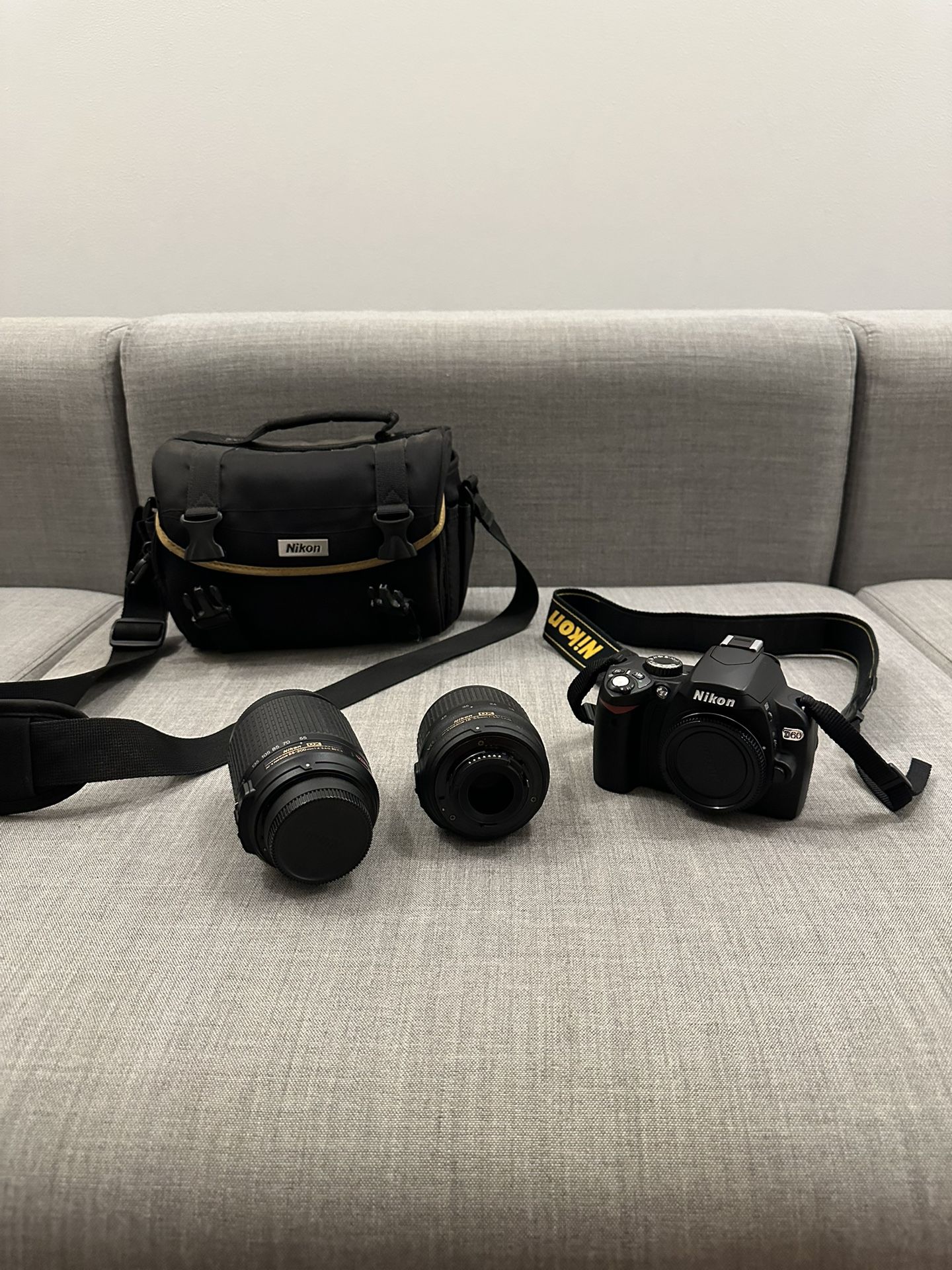 Nikon D60 Bundle