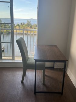 Table N Chair