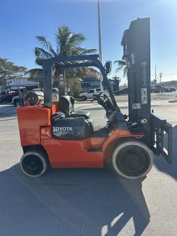 Forklift Toyota 