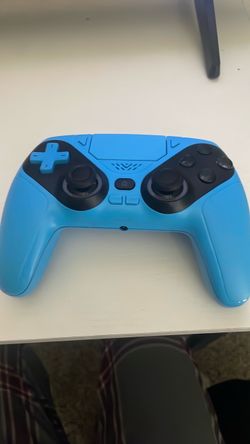 Blue Wireless Ven Game Controller