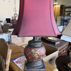 Vintage lamp red design