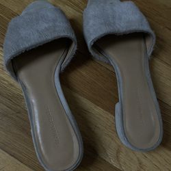 Grey Low Heel Slide Size7.5