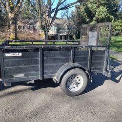 5x8 Utility Trailer  2016 Excellent Condition 