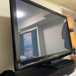 50 inch Panasonic TC-P50C2 TV