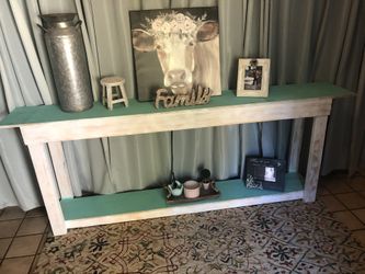 8 ft long entry table