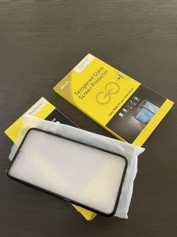 Brand new iPhone 8 Plus/7 Plus Clear Case Black Edges And Glass Screen Protector