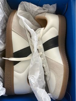 Adidas Army size 10