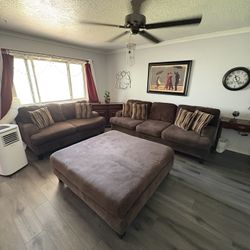 URGENT! Sectional Sofa With Extra Large Ottoman MUST GO 