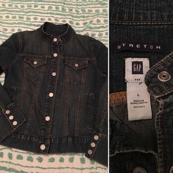 Like new stylish Gap jean jacket large