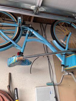 Light Blue Aluminum Classic Cruiser Bike