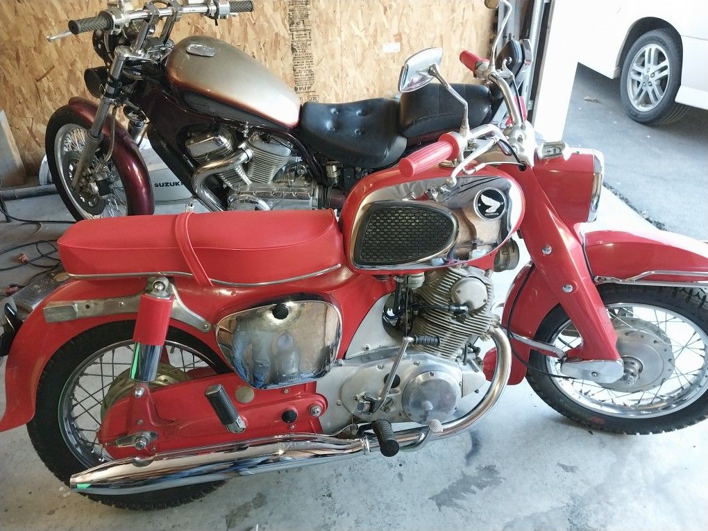 1965 Honda Dream 305