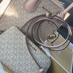 Michael kors crossbody and wristlet