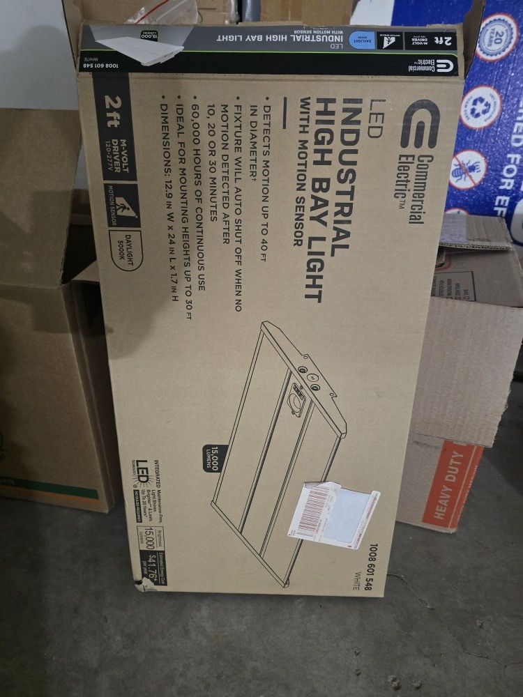 Bay Light/garage Light