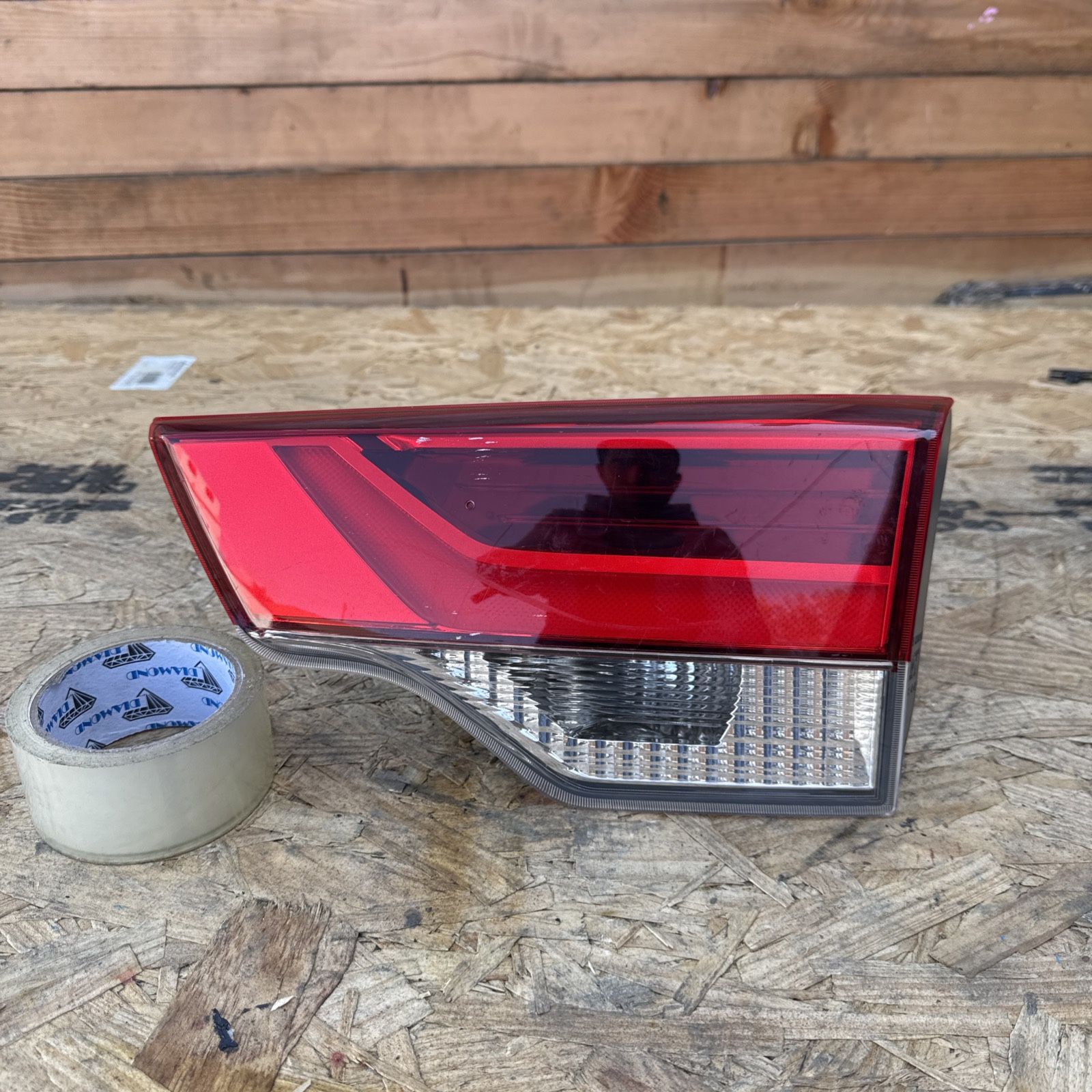 2017 2018 2019 Toyota Highlander LED Tailgate Inner Tail Light Tail Lamp Right Passenger Side RH USED Original OEM