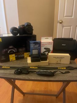 Nikon D5600 Camera