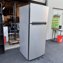 Whirlpool - 18 Cu. Ft. Refrigerator Stainless Steel Excellent Condition Like New