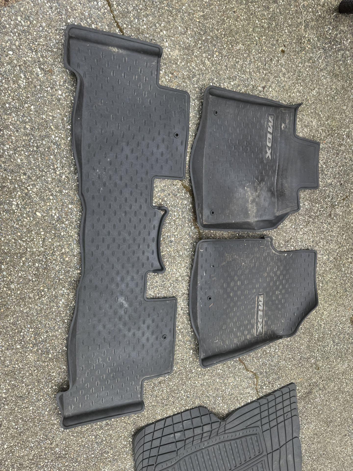 2009 Acura MDX Floor Mats And Trunk Floor Mat
