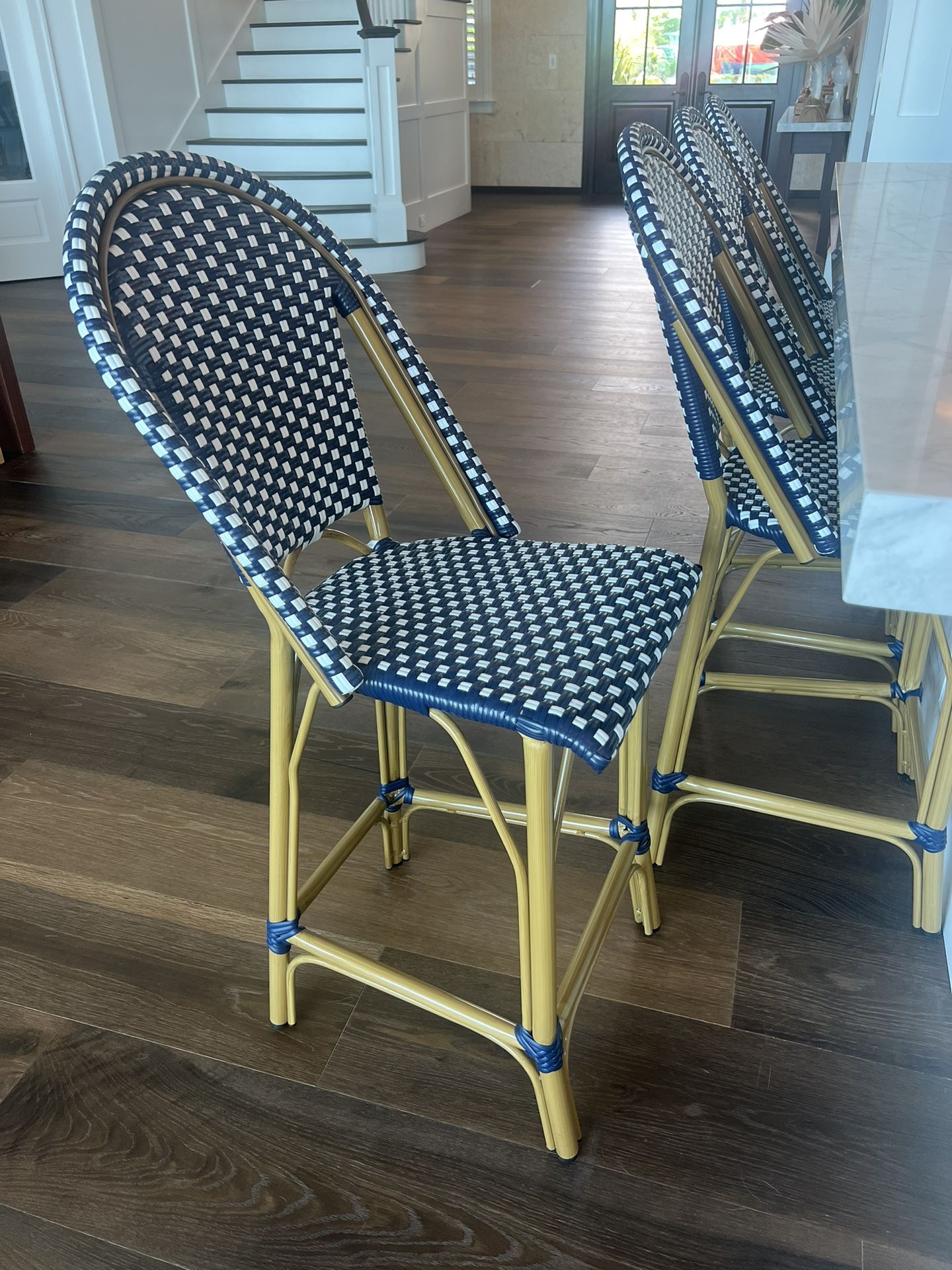 Safavieh Outdoor Bar Stools (4) 