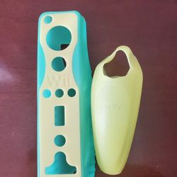 Yellow and green  Nintendo Wii Nunchuck Remote Sleeve Gel Protective Silicone