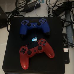 PS4 PRO 3 Controllers 