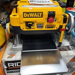 Dewalt 735x surface planer