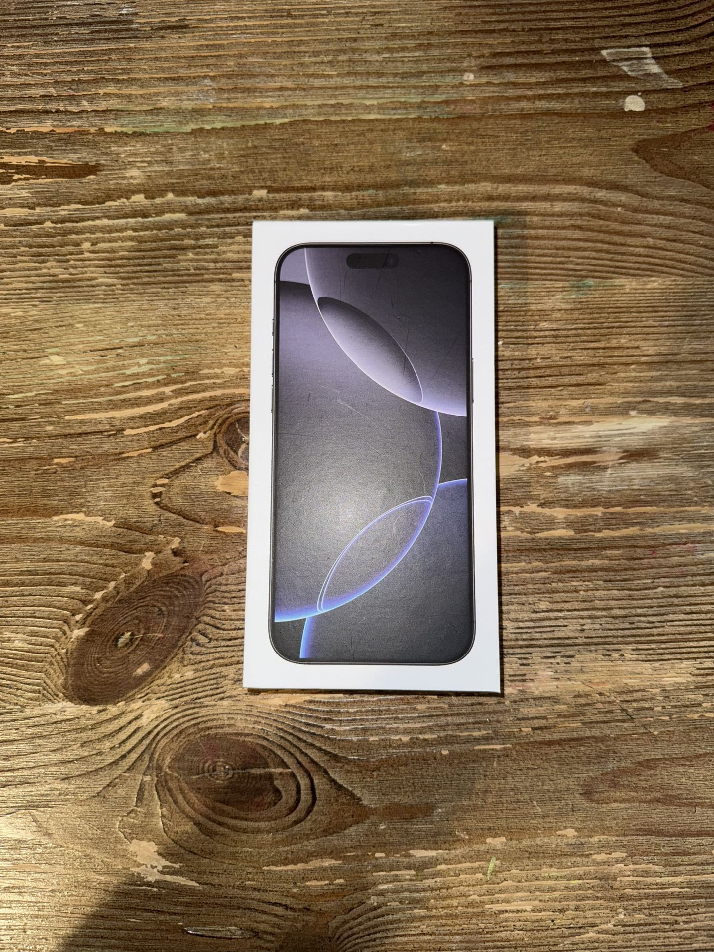 iPhone 16 Pro Max - Black Titanium