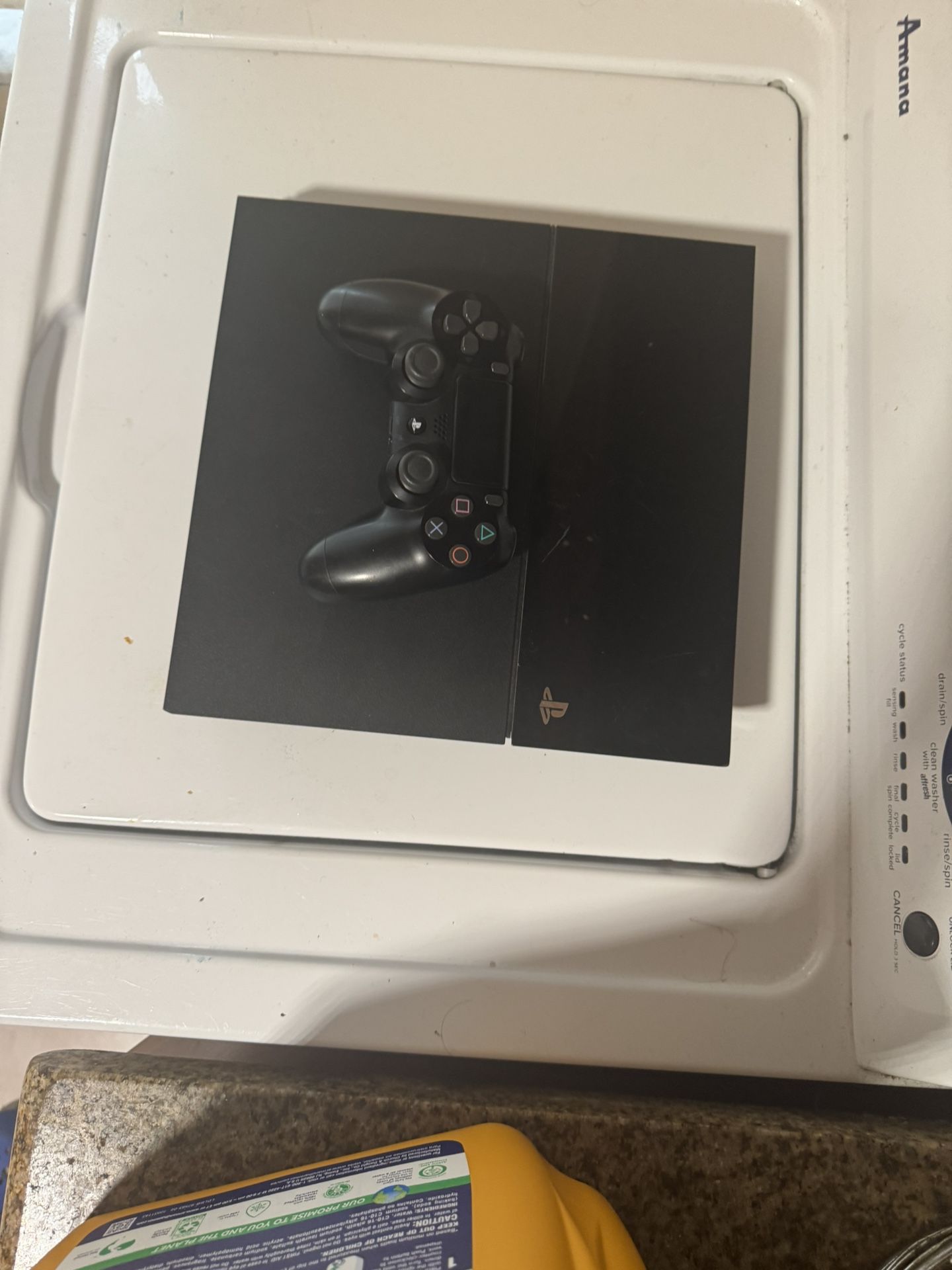 Ps4 with controller