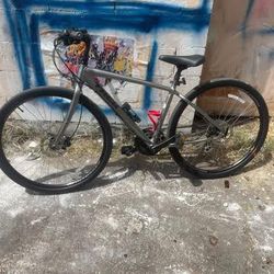 Trek Bike Verse2