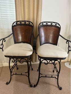 Barstool chairs