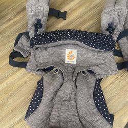 Ergobaby Baby Carrier 