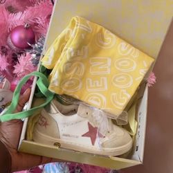 Golden goose toddler shoes size 8c