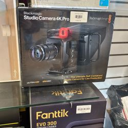 Blackmagic Studio Camera 4K Pro 