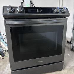 Samsung 6.3 Cu.Ft Stainless Slide-In Electric Range NE63T8711SG-Used for Sale