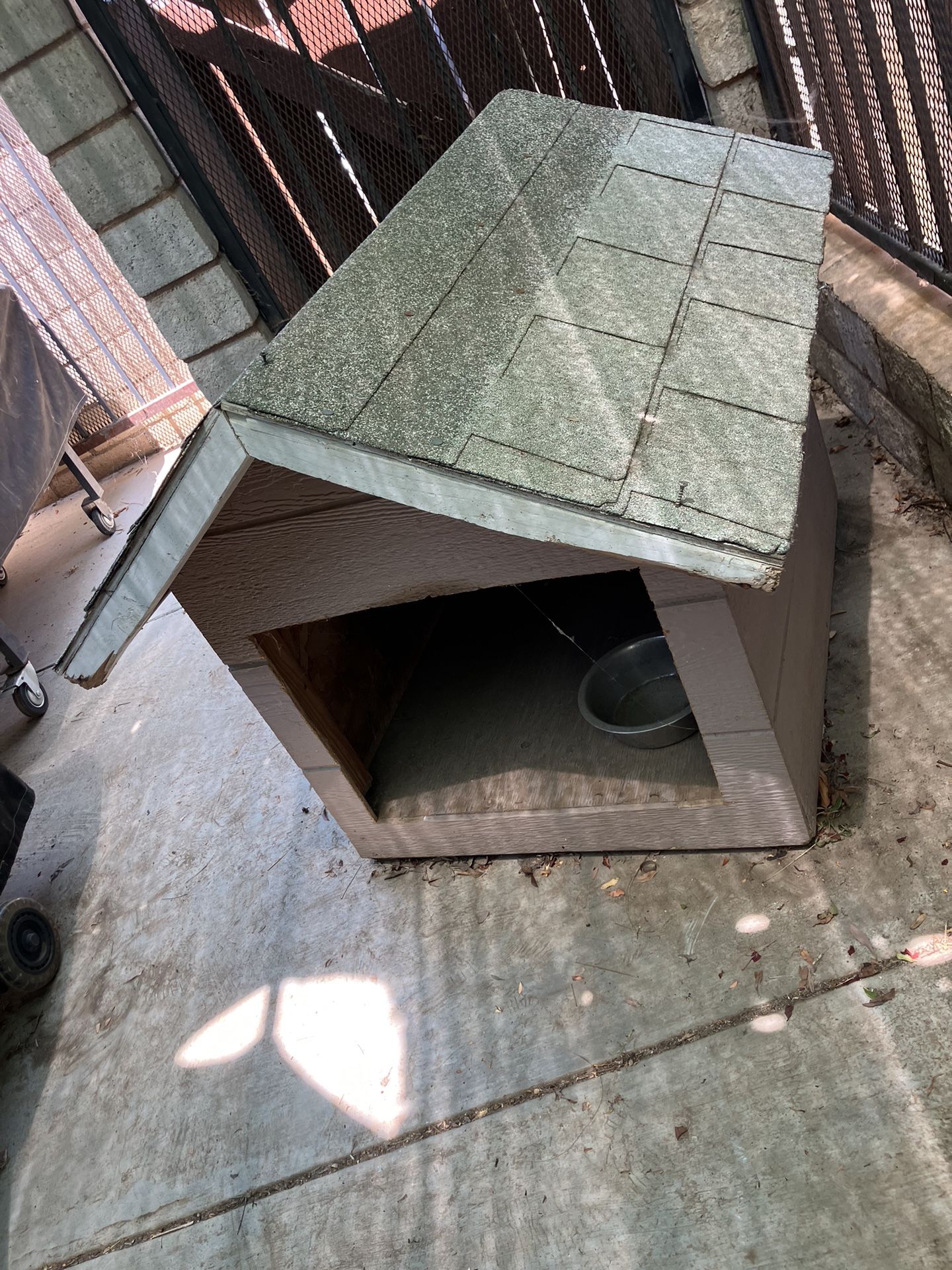 Dog House