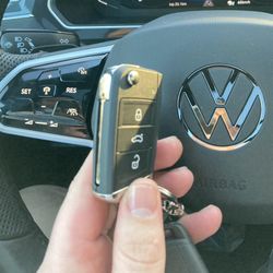 Volkswagen new key fob Volkswagen Passat key fob Volkswagen Tiguan key fob Volkswagen Golf key Volkswagen key
