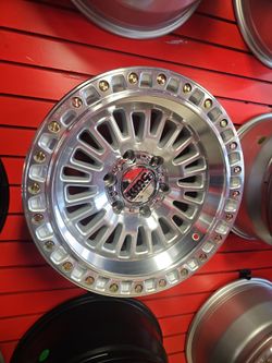 Kmc Aztec 17x8.5 6x139