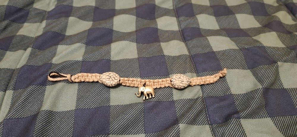 Elephant Charm Hemp Bracelet 