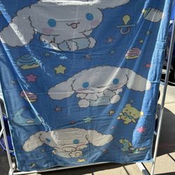 Hello Kitty    cinnamon roll and Kuromi Throw Blankets