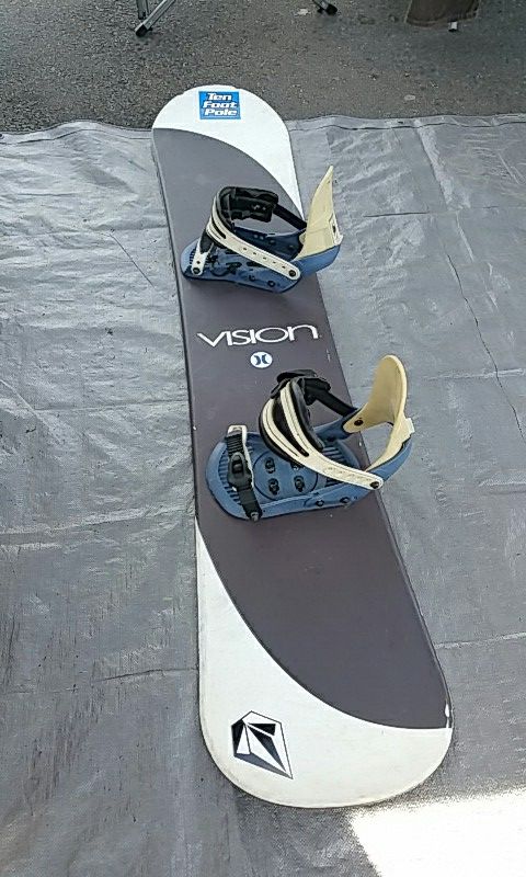 Vision 162 Snowboard with bindings