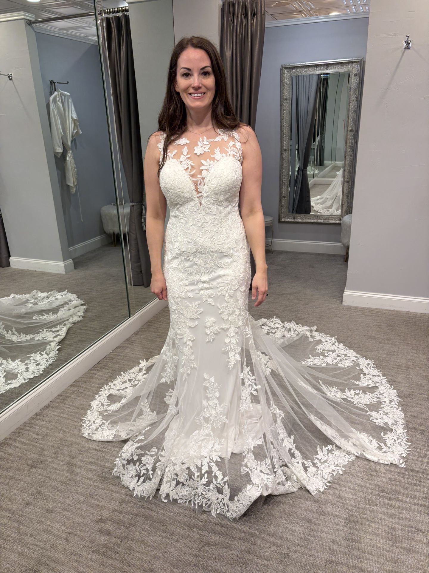Allure Romance Bridal R3610 Size 12 Lace Wedding Gown Floral Sheath High Neck