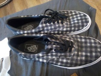 Vans shoes size 10.5 new $20