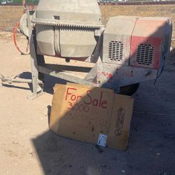 Multiquip  9 Sack Cement Mixer