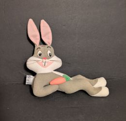 Bugs Bunny Plush Looney Tunes Warner Brothers 1978 Bunny Plush Carrot 7.5 x 7.5