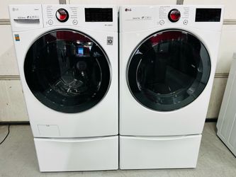 Lg Steam Electric Front Load Set With Pedestals