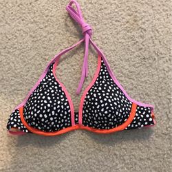 Victoria’s Secret Womens Swimming Bra Size 32A & 32B