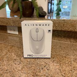 Alienware Pro Wireless Gaming Mouse