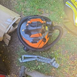 Vacuum / Shop vac 