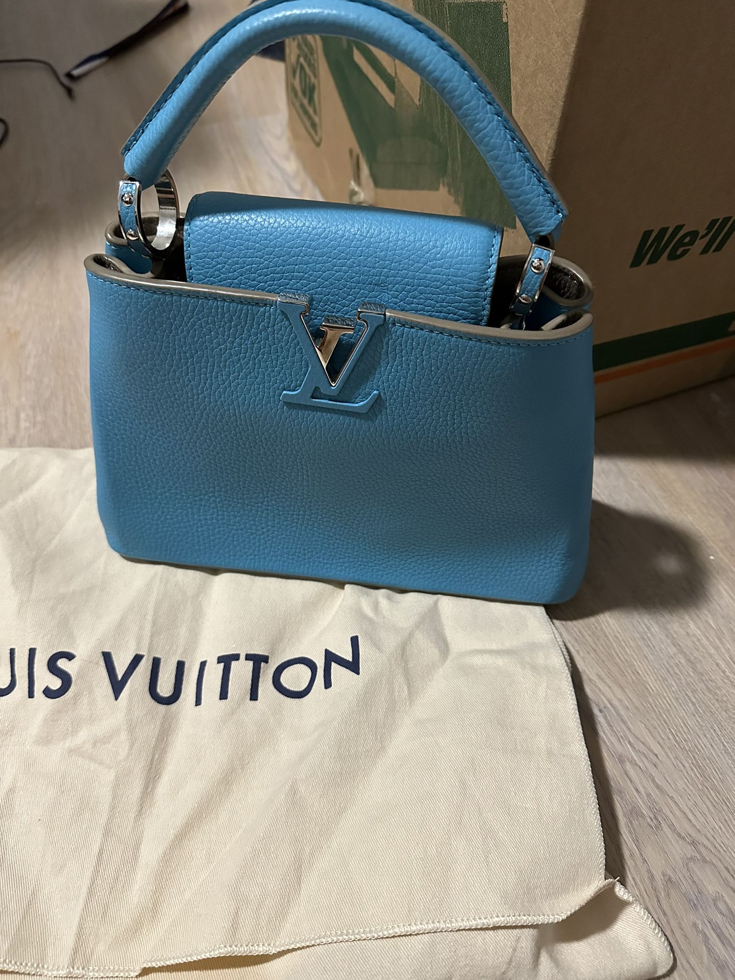 Louis Vuitton Capucines BB Bag Purse Turquoise 